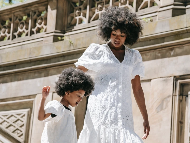 Routine capillaire : Comment prendre soin de vos cheveux afro au quotidien